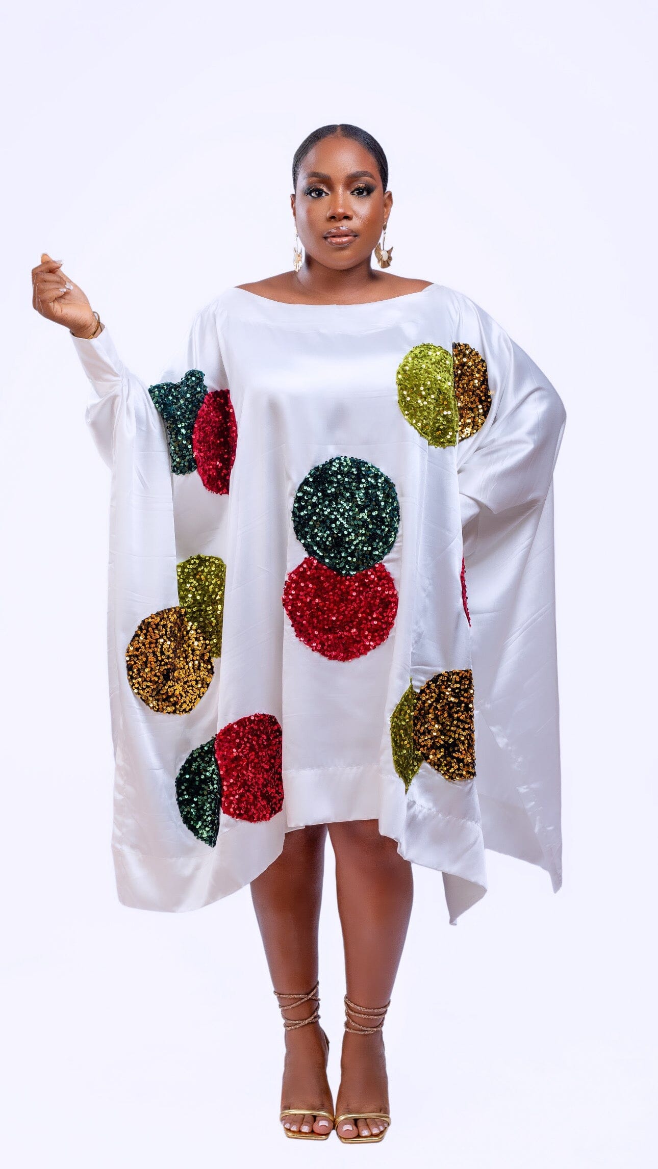 Bella white short boubou dress with multicolored sequin circle and asymmetrical sides