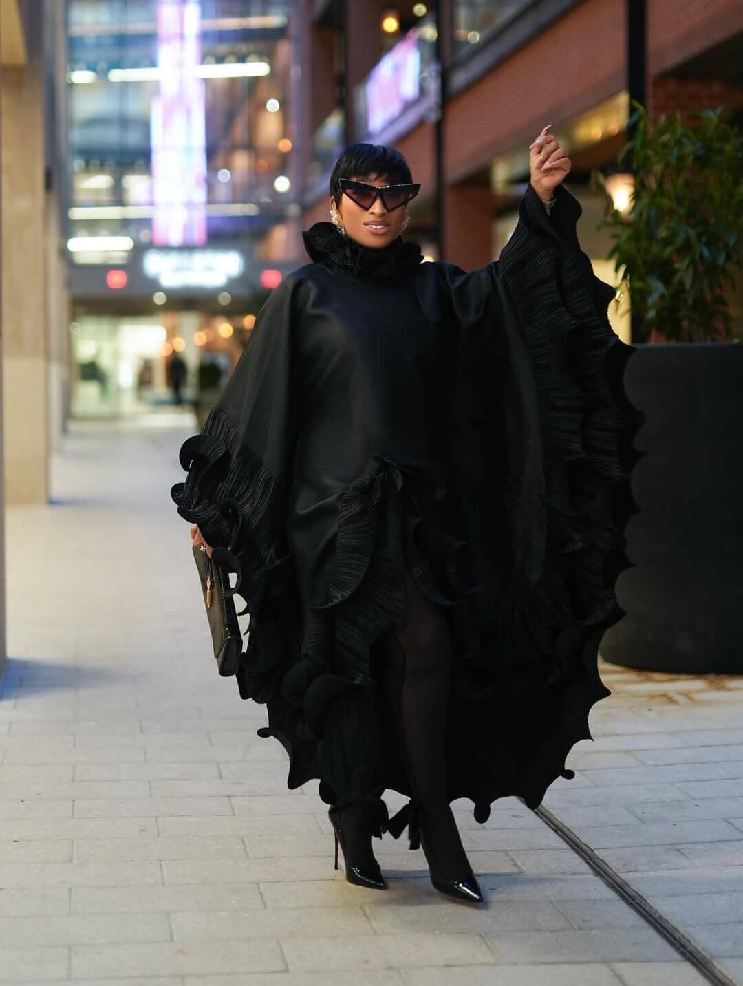 Kai Short Boubou silk frill Dress (black)