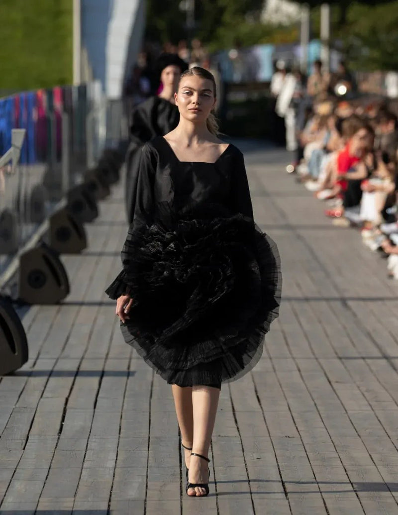 Rosette Three Quarter Pencil Dress (black)