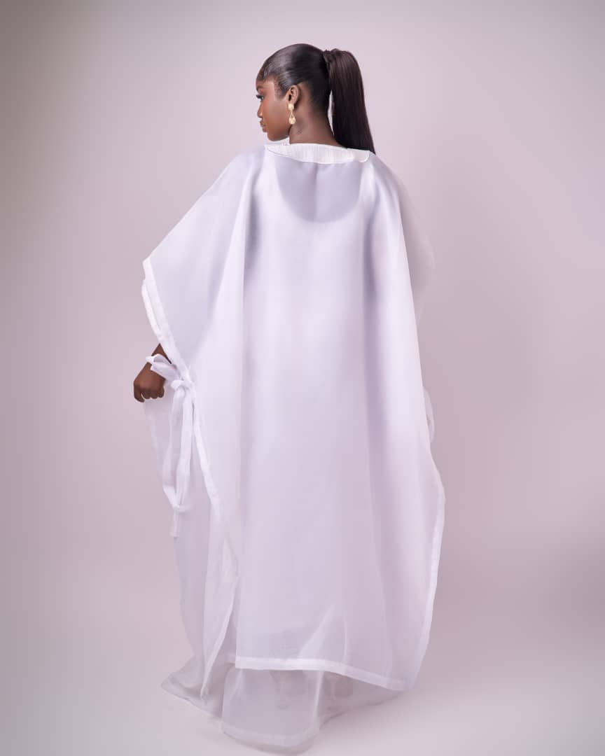 WHITE LUXURY BOUBOU