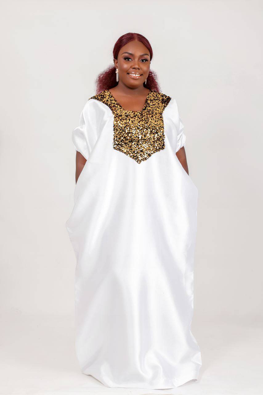 Buga Boubou dress (white)- African kaftan dress with Silk fabric | Bibirẹ̀